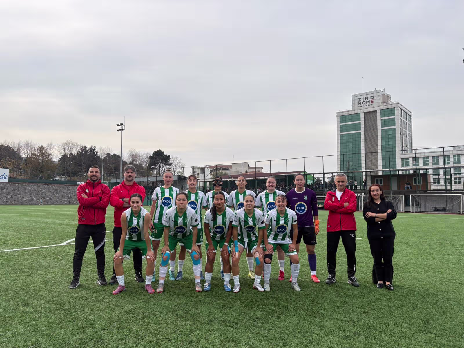 KADIN- A Takımı takım fotoğrafı